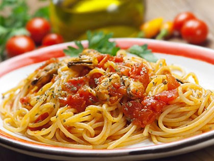 Spaghetti aux palourdes et tomates