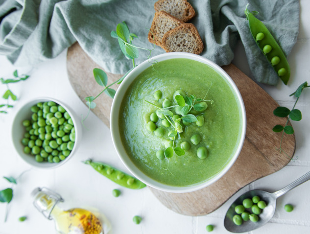 Potage aux petits pois verts
