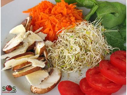 Salade de crudités et luzerne