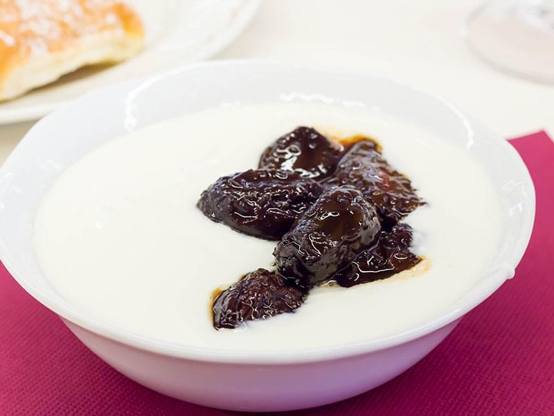 Yogurt & Prunes
