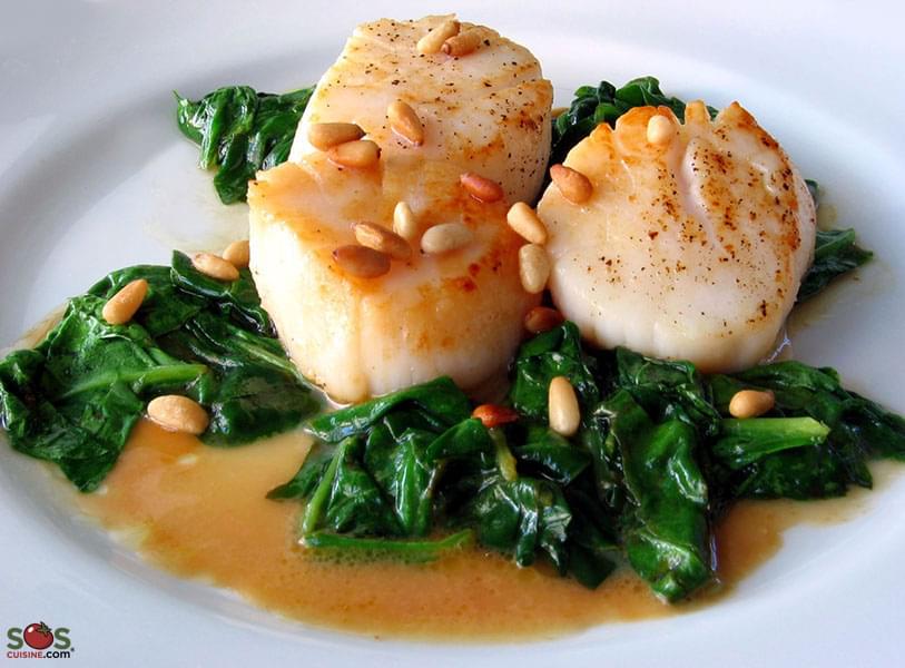 Sautéed Scallops with Spinach
