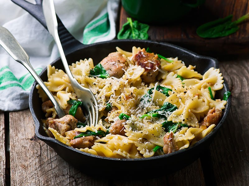 Farfalle aux saucisses de poulet