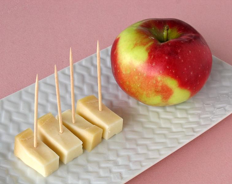 Pomme et fromage sans lactose