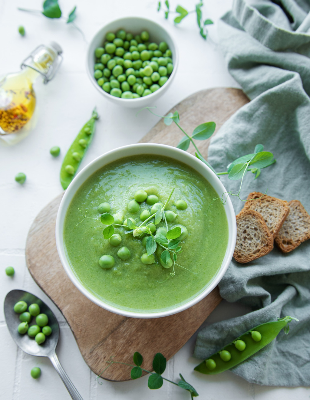 Potage aux petits pois verts