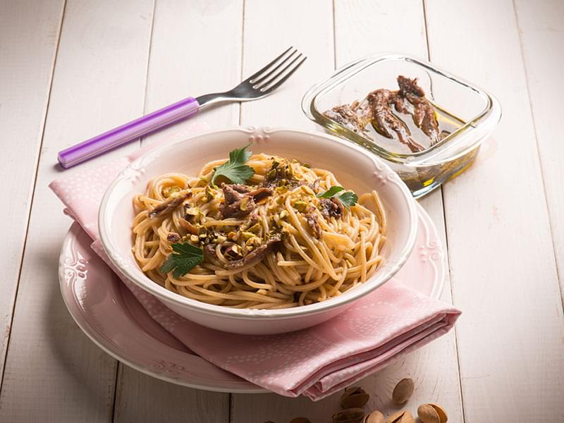 Spaghetti with Anchovies