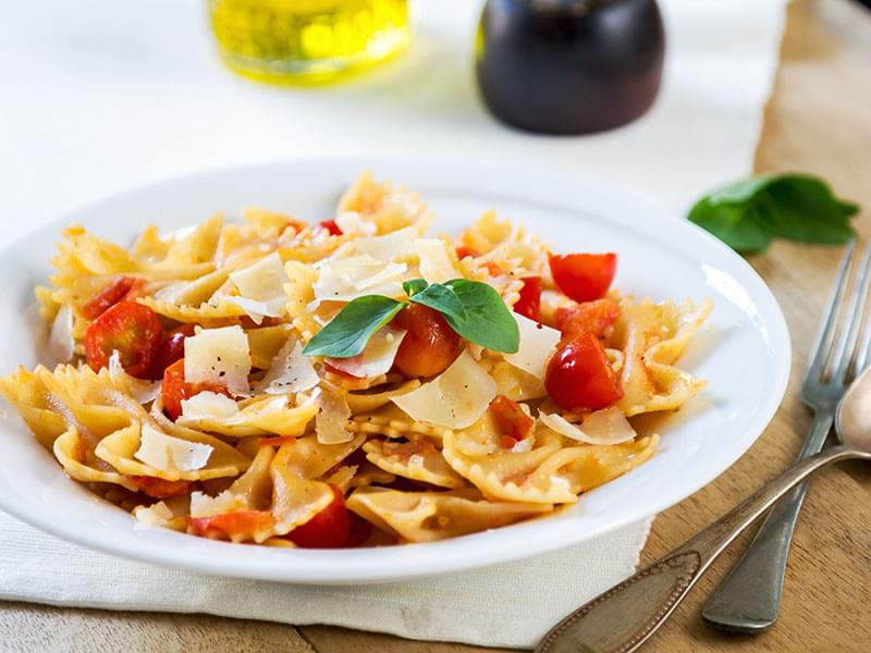 Farfalle (Bow Ties) with Tomatoes and Brie