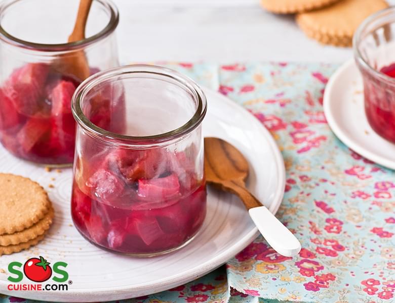 Composta di rabarbaro