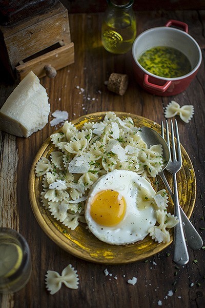 Farfalle Pasta with Fried Egg
