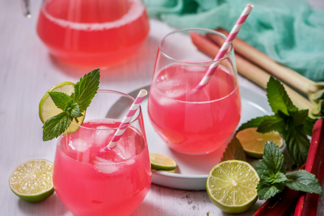 Rhubarb Lemonade