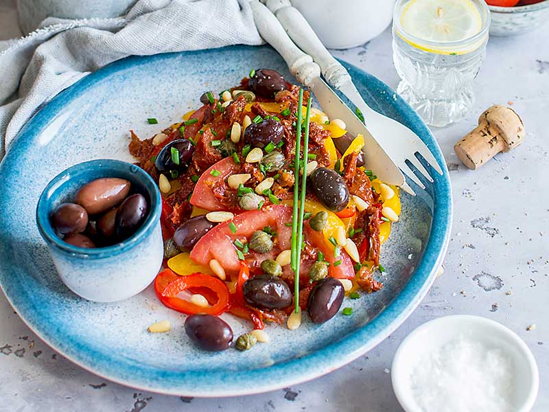 Salade de poivrons rôtis et tomates